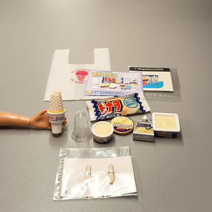 MegaHouse Ice Cream Shop #1 Vanilla Ice Cream Bar – Rare Miniature (Pre-Owned)