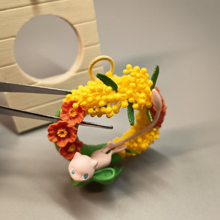Re-ment Pokemon Wreath Collection Mew 3.5" Mini Figure – Autumn Decor (Pre-Owned)