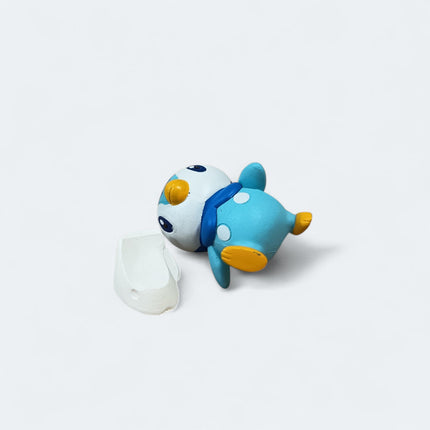 Pokemon Piplup with Stand 1" Mini Figure – Sinnoh Collection Gashapon (Japan, Pre-Owned)