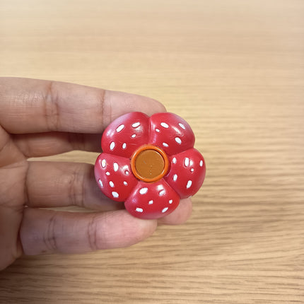 Vintage TOMY Pokemon Vileplume 1.5" Mini Figure – CGTSJ (Pre-Owned)