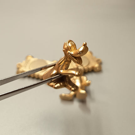 Disney Gold Diecast Metal Mascot – Donald & Pluto 1.25" (Pre-Owned)