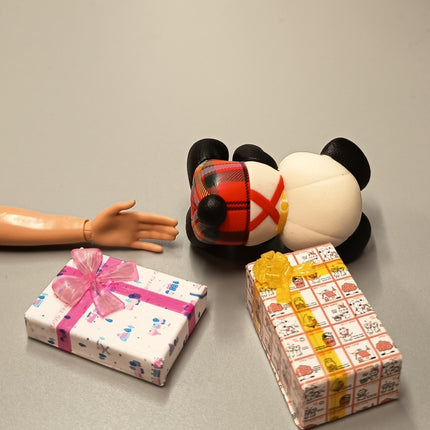 Kenelephant Panda Toy & Gift Boxes Lot – Dollhouse / Barbie Party Present (Pre-Owned)
