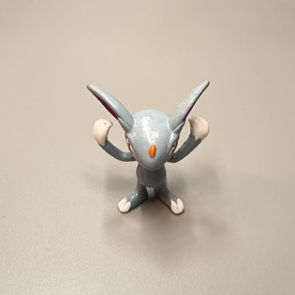 TOMY Pokemon Sneasel 1.5" Mini Figure – CGTSJ Vintage (Pre-Owned)