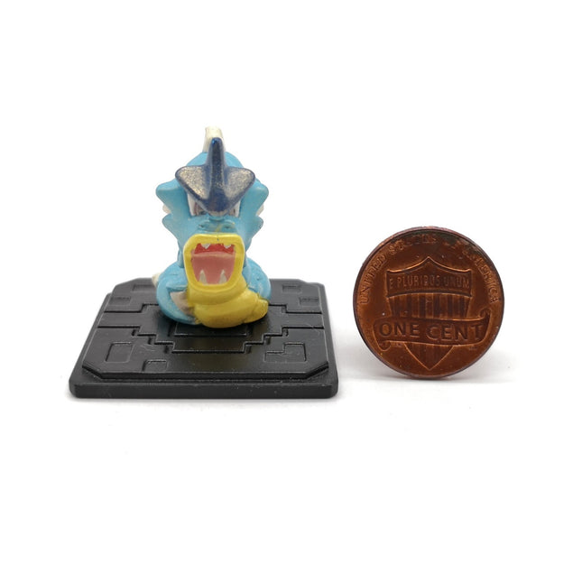 Pokemon Moncolle Metallic Gyarados Get Series 1" Mini Figure (Pre-Owned)