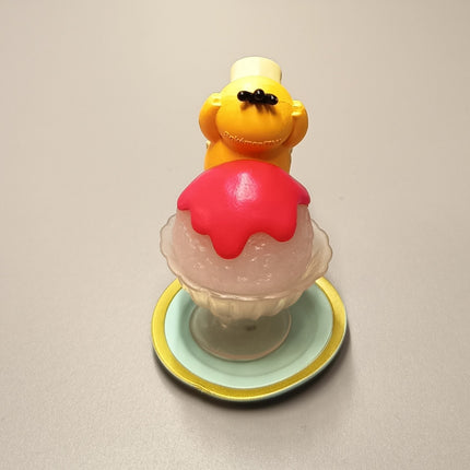Pokemon Yummy Sweets Mascot Psyduck Dessert Mini Figure – TOMY (Pre-Owned)