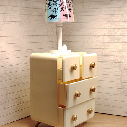 Re-Ment 1:6 Retro Lamp & Dresser with Light – 7" Dollhouse Chest/Nightstand