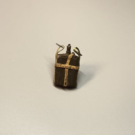 1/6 Scale WW1 British Water Bottle – for 12" Soldier (Pre-Owned)