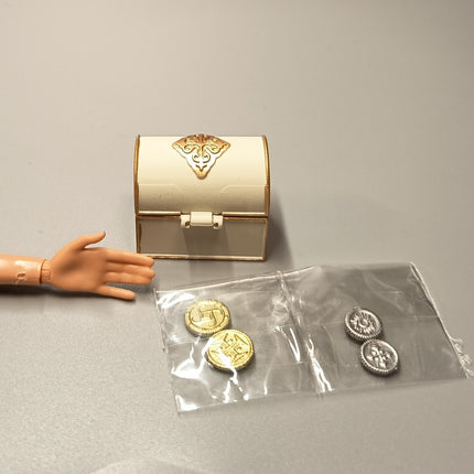 Re-Ment Miniature White Chest with Coins – Antique Study Decor (Pre-Owned)