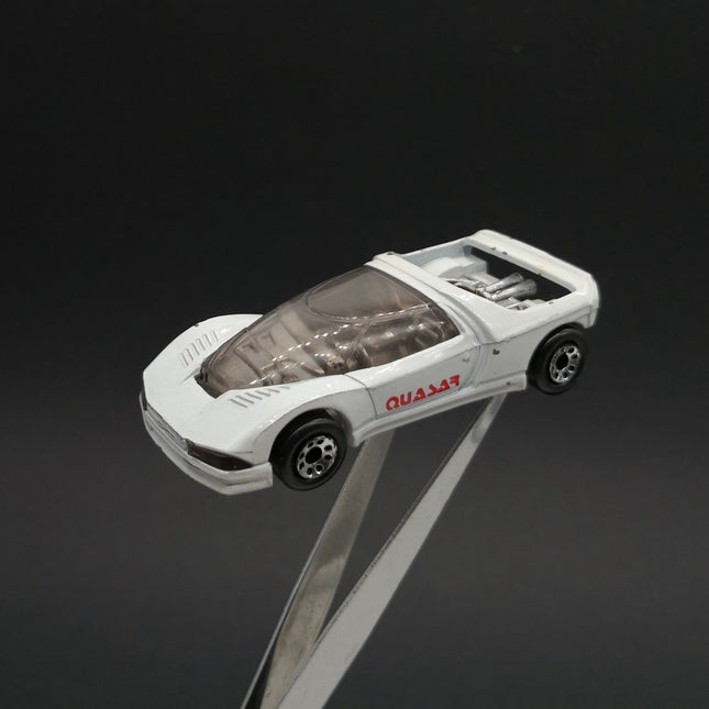 Matchbox Peugeot Quasar 1986 White – 1/57 Diecast Race Car (Pre-Owned)