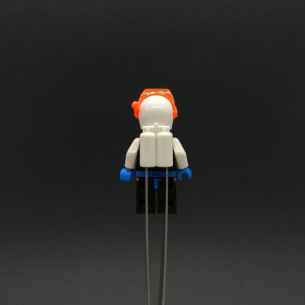 LEGO Minifigure Male Ice Planet Astronaut with Airtank – Loose sp018 (Pre-Owned)