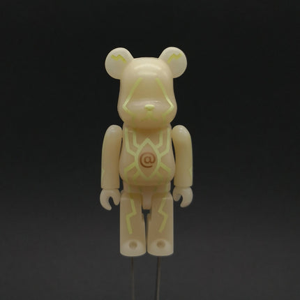 Medicom Bearbrick PUSHEAD SPIDER EYE 100% be@rbrick 2003 Glow in the Dark HMV