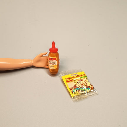 Re-Ment Miniature Shredded Cheese & Honey – Kitchen Set (Pre-Owned)