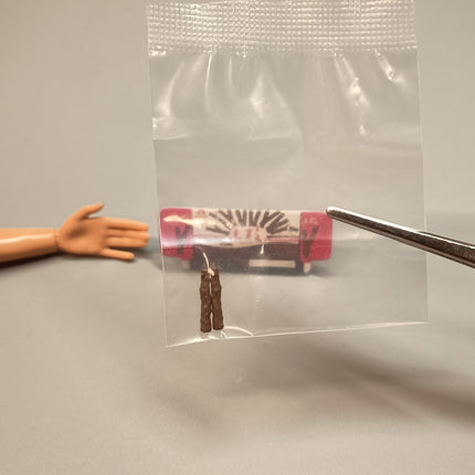 Re-Ment Miniature Chocolate-Covered Pretzel – Morinaga Sweets Series Snack (Pre-Owned)