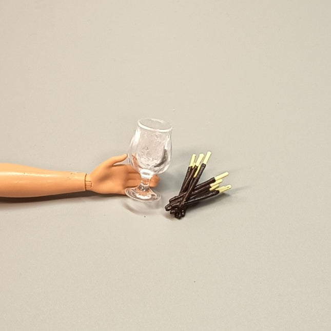 Re-Ment Miniature Pocky & Pretz in Cup – Youth Days Series Snack (Pre-Owned)