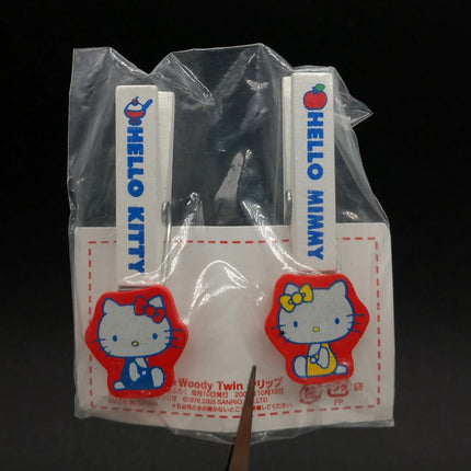 Sanrio Hello Kitty & Mimmy Wooden Clip Set – 2 pcs (2005, Japan, New)