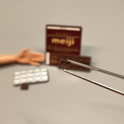 Re-Ment Miniature Milk Chocolate Bar – Meiji Sweets Series Snack (Pre-Owned)