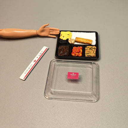 Kenelephant Miniature Japanese Bento Set – Dollhouse / Barbie Kitchen (Pre-Owned)