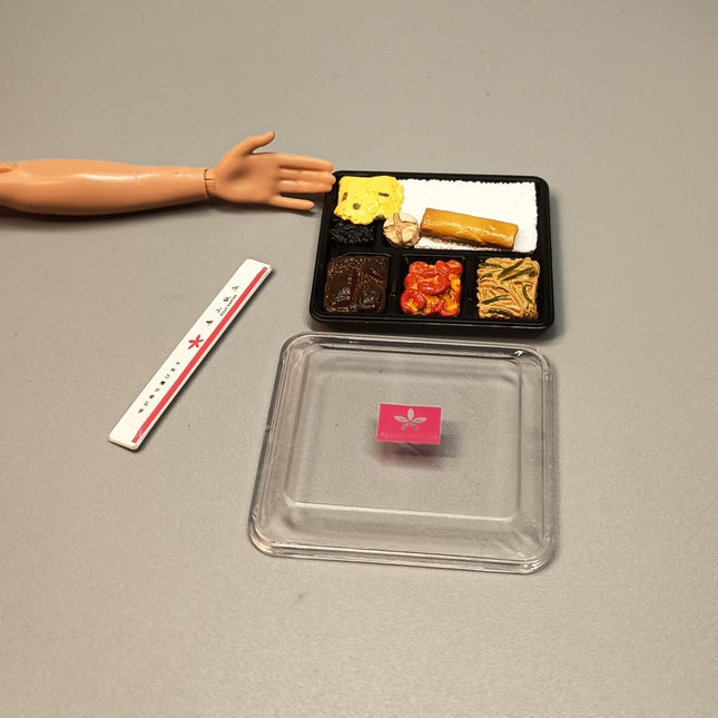 Kenelephant Miniature Japanese Bento Set – Dollhouse / Barbie Kitchen (Pre-Owned)