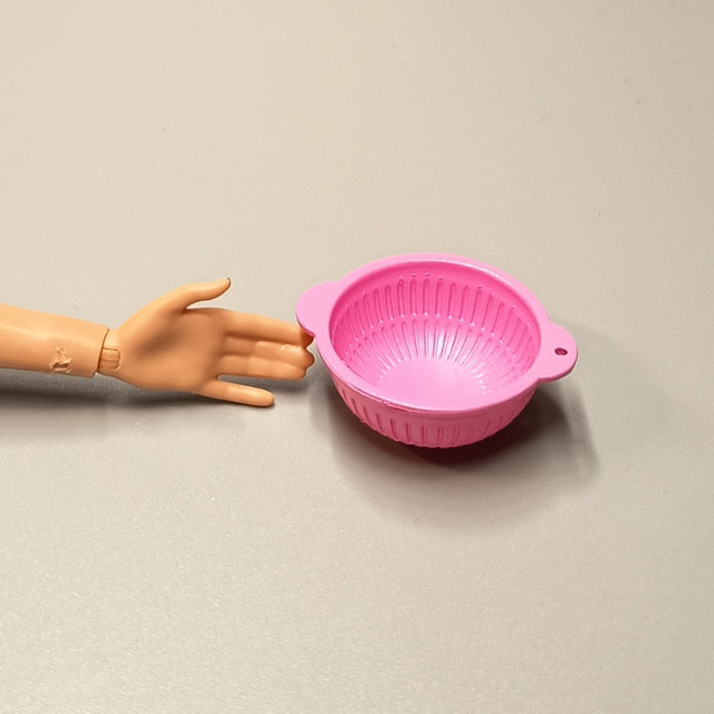 Re-Ment Miniature Pink Colander – Weekend Camp Series (Pre-Owned)