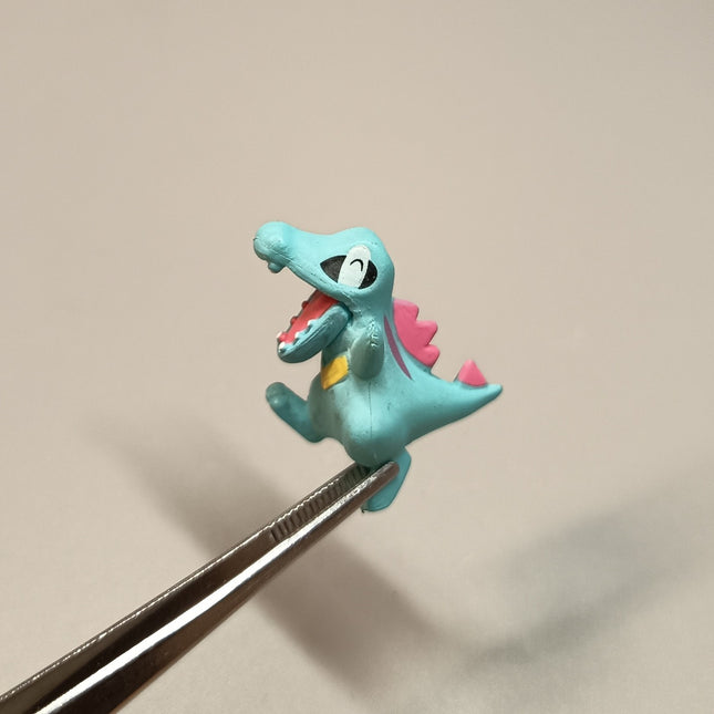 Pokemon Miniature Totodile Happy Walking Pose 1" Figure – Nintendo (Pre-Owned)
