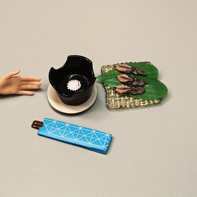 Re-Ment Size BBQ Squid Japanese Dish 1" – Dollhouse Kitchen (Pre-Owned)