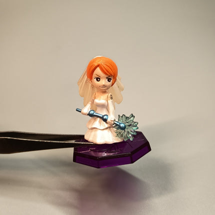 One Piece Thriller Bark Wedding Nami 1.5" Mini Figure – Bandai (Pre-Owned)