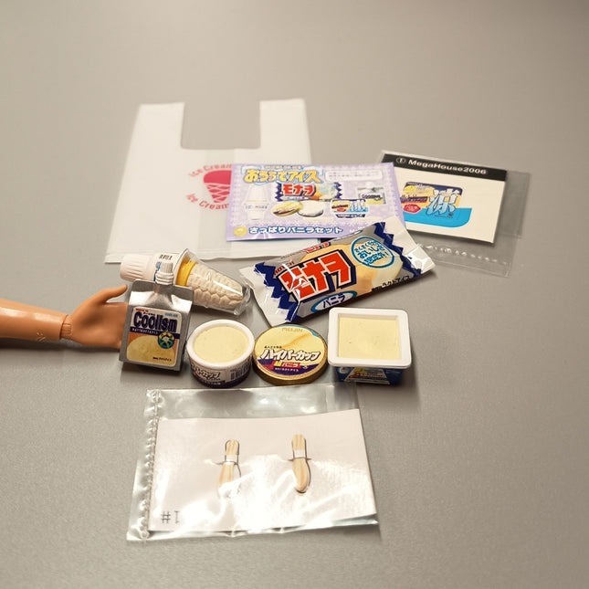 MegaHouse Ice Cream Shop #1 Vanilla Ice Cream Bar – Rare Miniature (Pre-Owned)