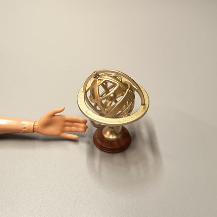 Re-Ment Miniature Decorative Globe (Rotating) – Antique Study Decor (Pre-Owned)