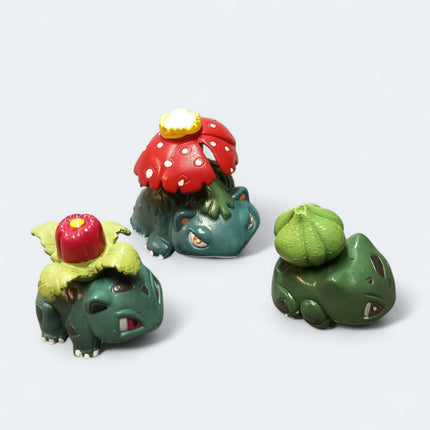 Lot of 3 Pokemon Bulbasaur Ivysaur Venusaur – Mini Figure R/L (Pre-Owned)