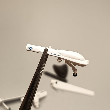 Furuta Miniature Military Aircraft RQ-1 PREDATOR Unmanned USAF Mini Plane Model