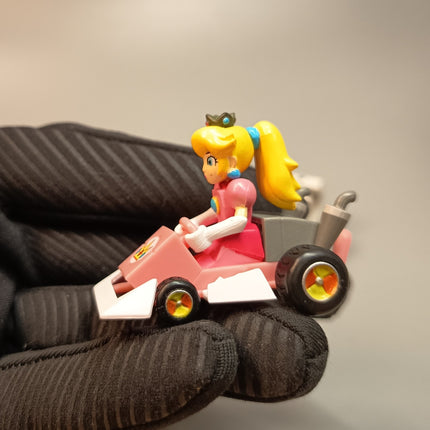 Mario Kart DS Racing Collection PEACH 2" Mini Figure PULL BACK CAR Toy Yujin