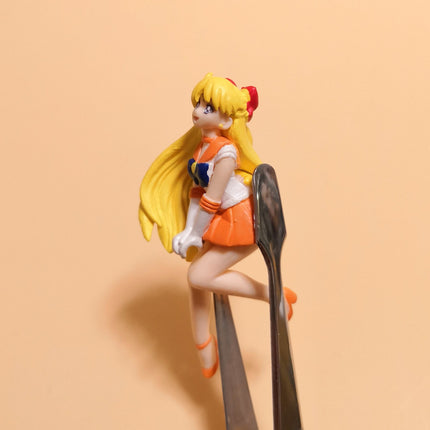 Sailor Moon Sailor Venus 2.5" Cup Edge Mini Figure – Bandai (Pre-Owned)