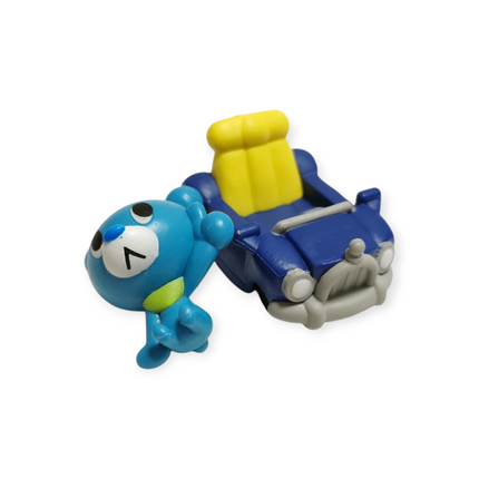 Hitch Bear with Blue Car – 1" Mini Figure (1st Series, Rare, Pre-Owned)