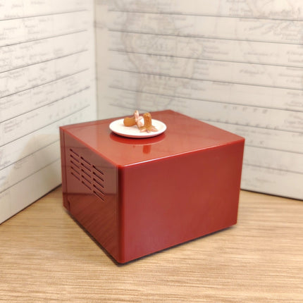 Re-Ment Miniature Red Oven 2" with Snack – Let’s Cook Series (Pre-Owned)