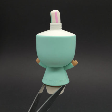 Pop Mart x Momiji Dazzle Toothpaste & Tooth – 3" Vinyl (Pre-Owned)