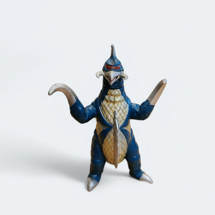Bandai Godzilla KAIJU GIGAN 2.5" Mini Figure ULTRA MONSTER Toy Miniature 1998