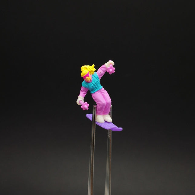 Toy Miniature Skiing Lady in Pink 1" Figure – Dollhouse / Railroad Model (Pre-Owned)