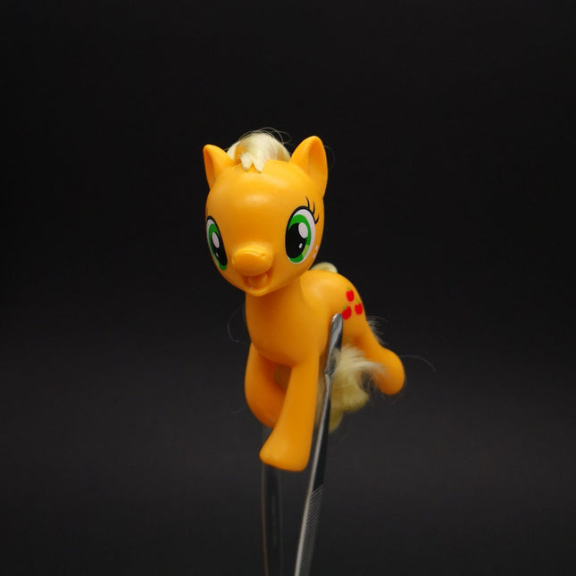 My Little Pony G4 Applejack Trotting Pose – 3" Brushable Figure (2016, Pre-Owned)