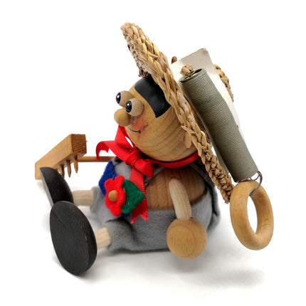 Wooden Springy Pipiter Doll – 5" Hanging Decor (Rare, Pre-Owned)
