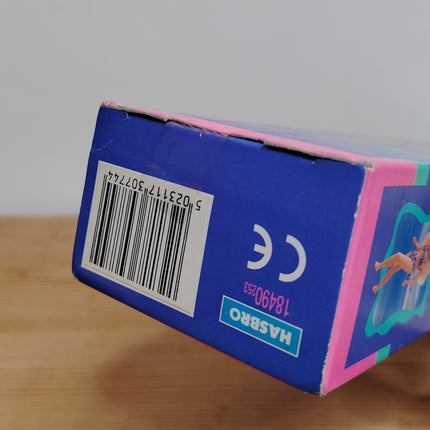 Hasbro Sindy Swim Time A La Plage – 1995 Sealed Doll (Pre-Owned)