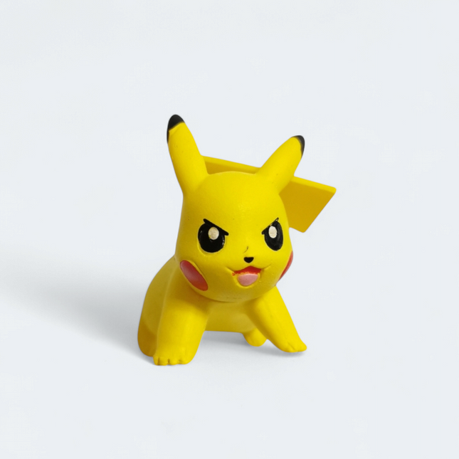 TOMY Pokemon Battle Pose Pikachu 1.5" Mini Figure – 2019 Japan (Pre-Owned)