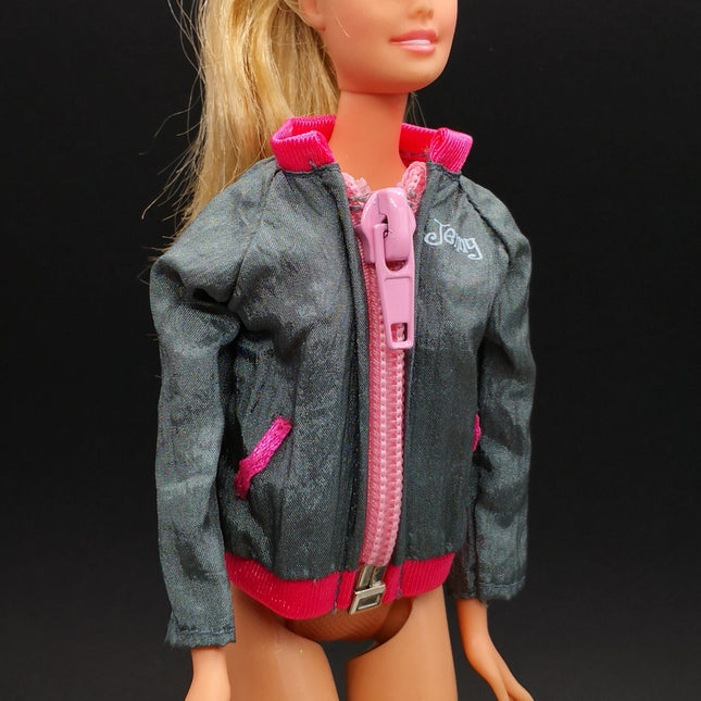 1/6 Scale Gray Windbreaker Jacket – Takara for Jenny (Pre-Owned)