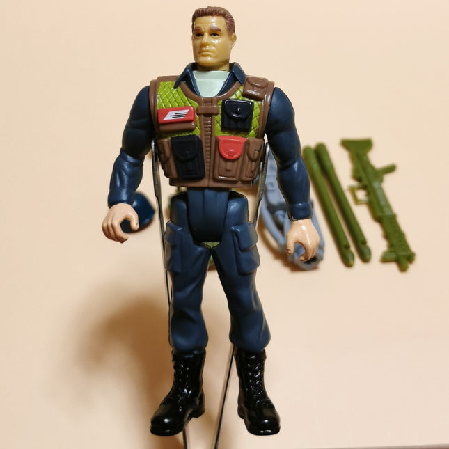 Stargate LT KAWALSKY w CANNON WEAPON 4" Mini Action Figure Toy 1994 Hasbro Loose