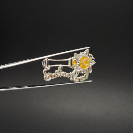 Sailor Moon Sailor Venus Wand 2" Charm – Bandai Keychain (Pre-Owned)