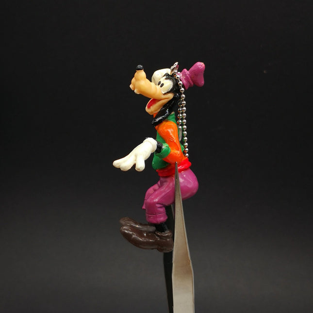 Mickey & Friends Goofy 3" Rubber Keychain – Disney (Fair, Pre-Owned)