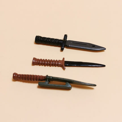 1/6 Scale Blade Knife Dagger Lot – for 12" Figure (Pre-Owned)