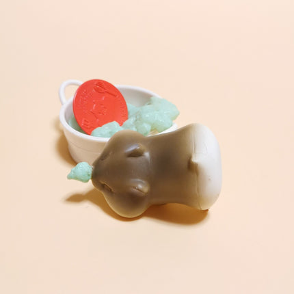 Re-Ment Animal Hamster Cake Shop #5 Washing & Cleaning 2" Figure Set (Pre-Owned)