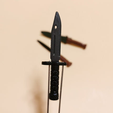 1/6 Scale Blade Knife Dagger Lot – for 12" Figure (Pre-Owned)