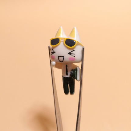 Dokodemo Issyo Toro Inoue Sony Cat with Sunglasses – 1" Figure (Pre-Owned)