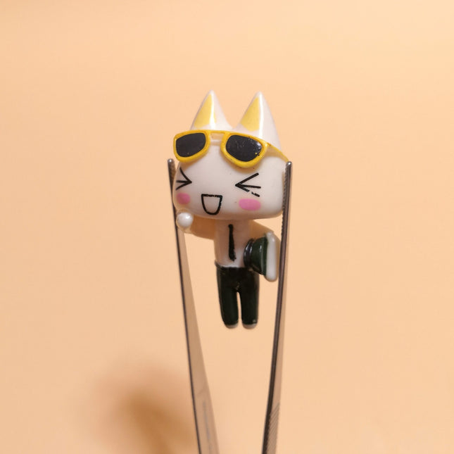 Dokodemo Issyo Toro Inoue Sony Cat with Sunglasses – 1" Figure (Pre-Owned)